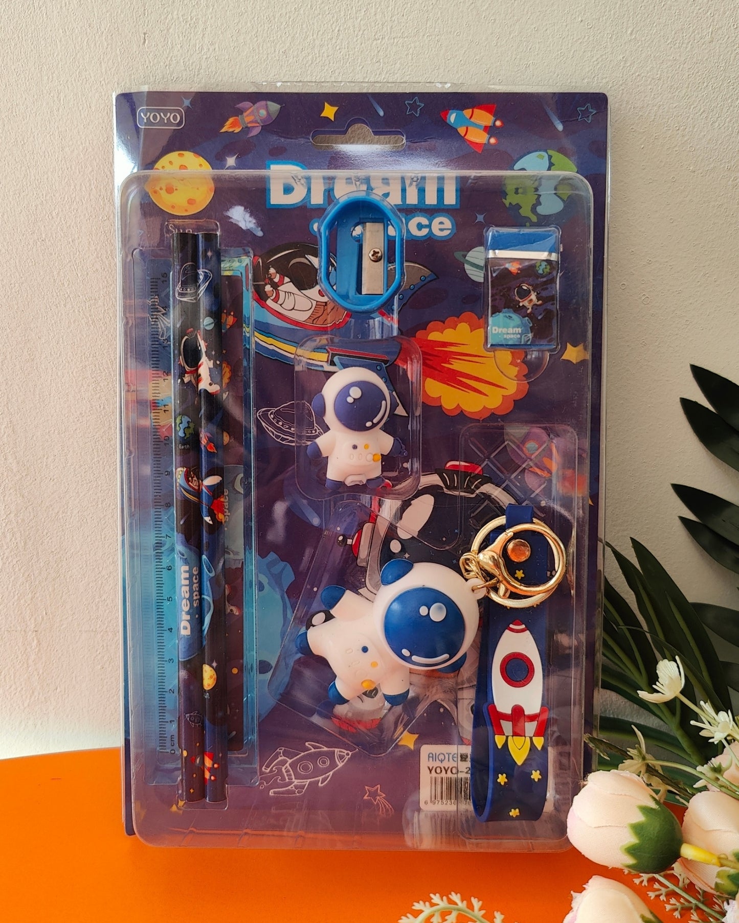 Stationery Gift Set With Keychain
