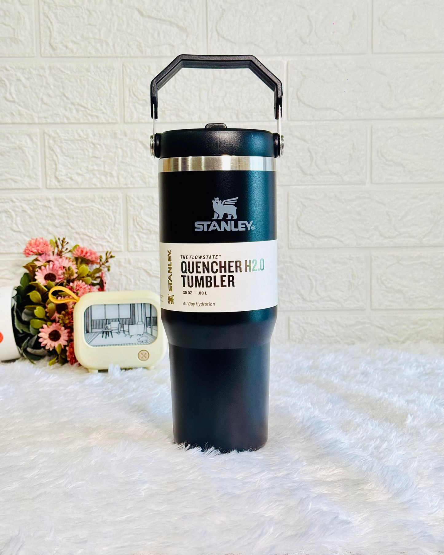Stanley IceFlow Flip Straw Tumbler