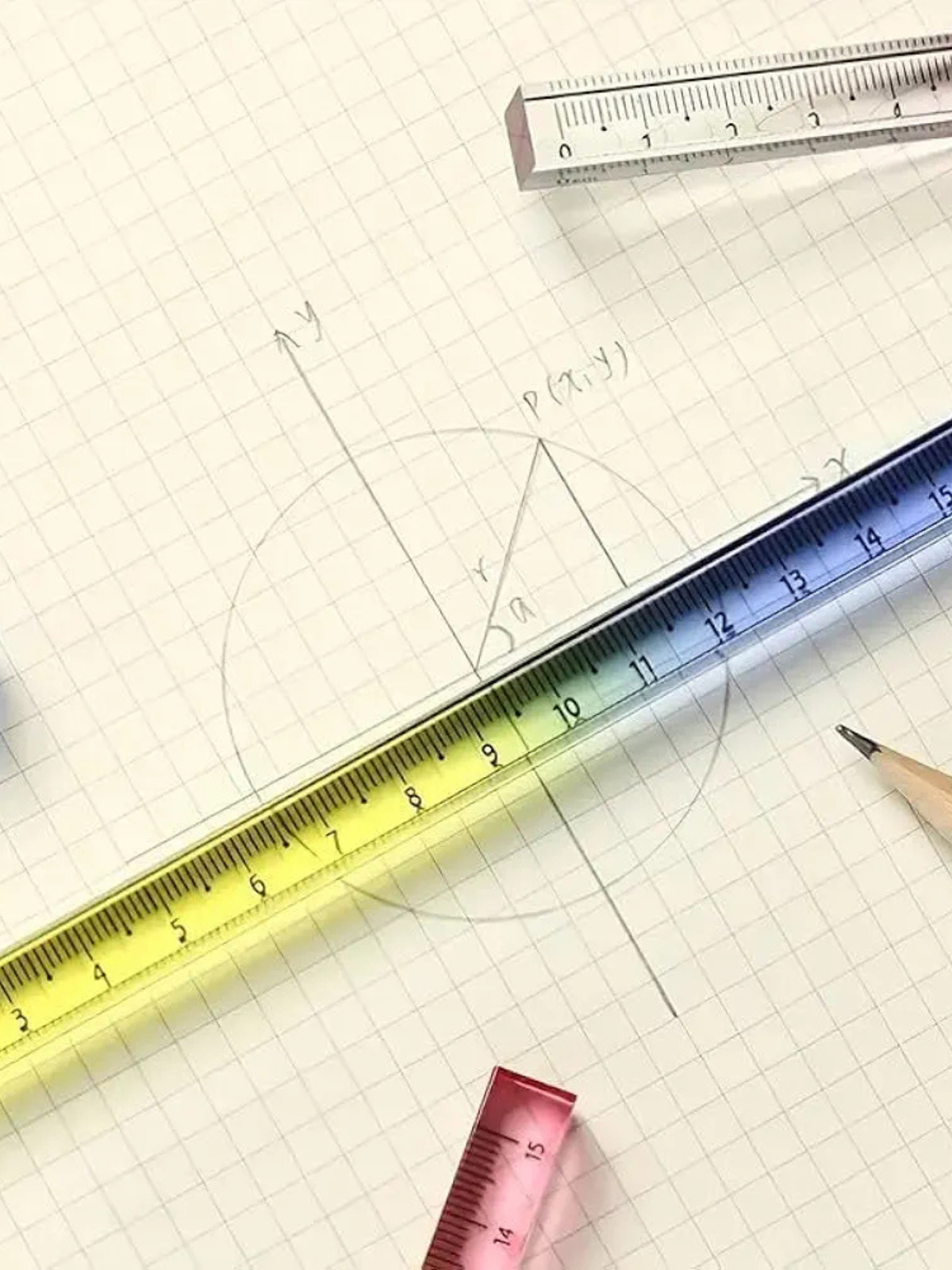 Triangular Ruler (15cm)