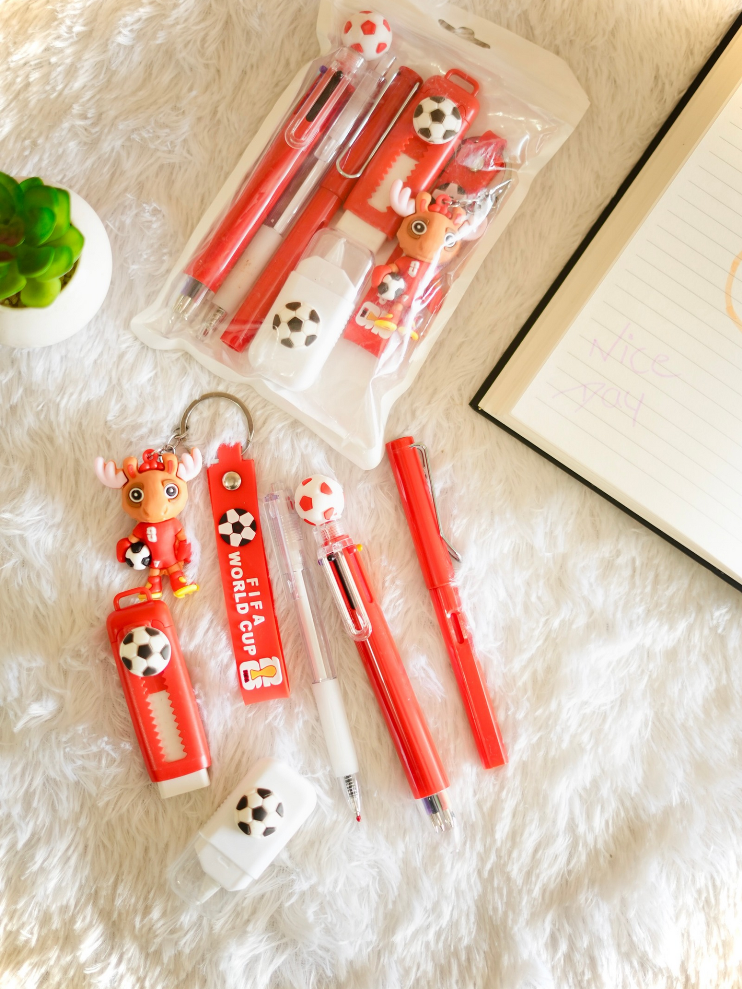 6ps Football Stationery Set