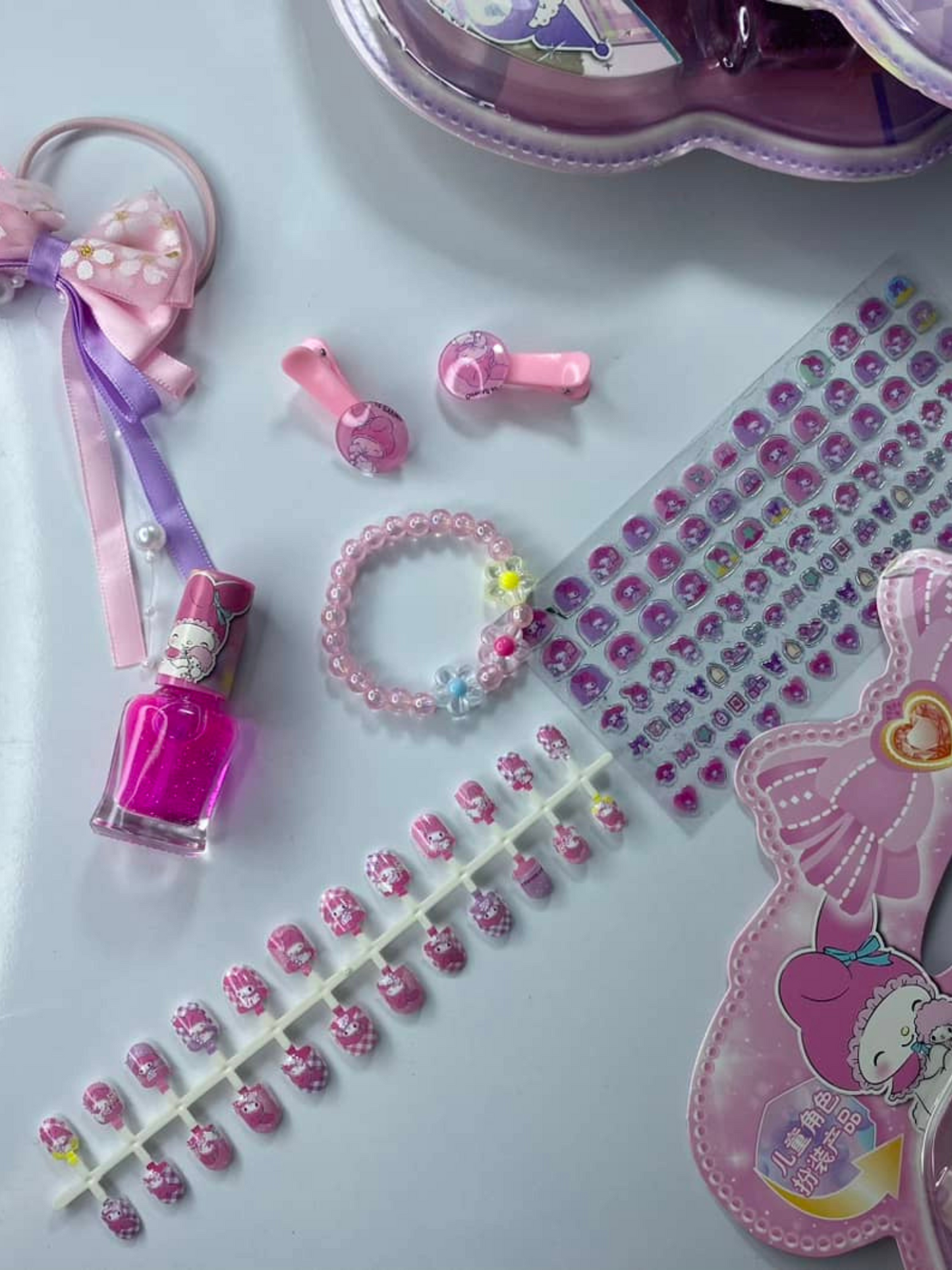 Sanrio Nail & Hair Accessories Kit