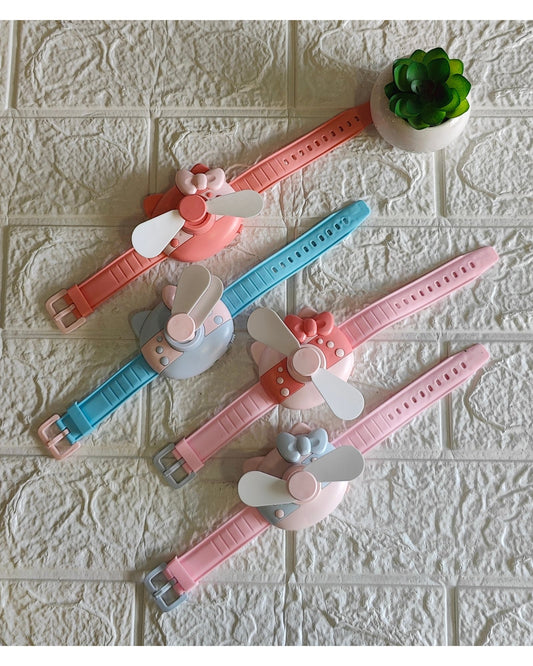 Hello Kitty Wrist Fan