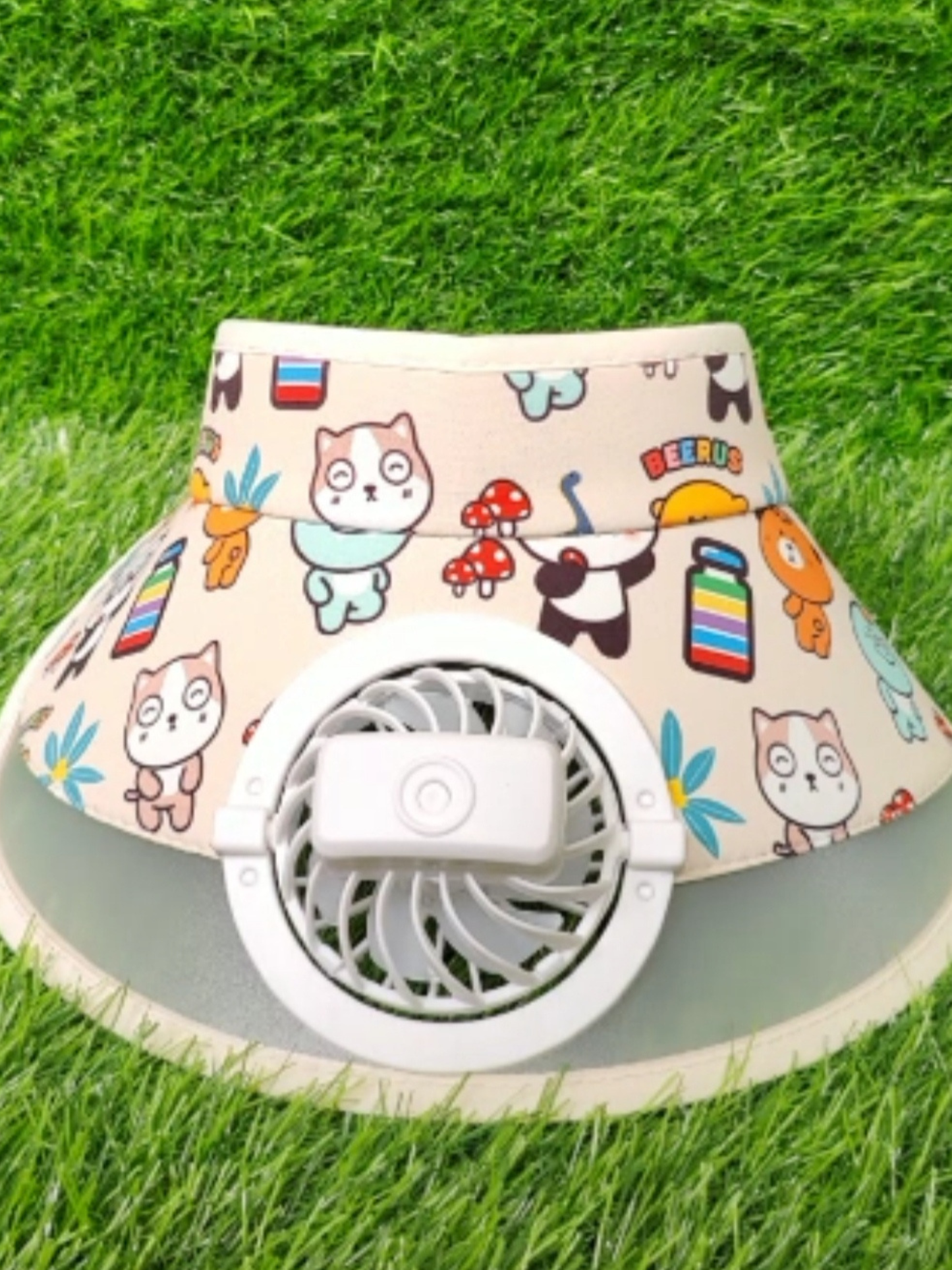 Printed Hat With Fan