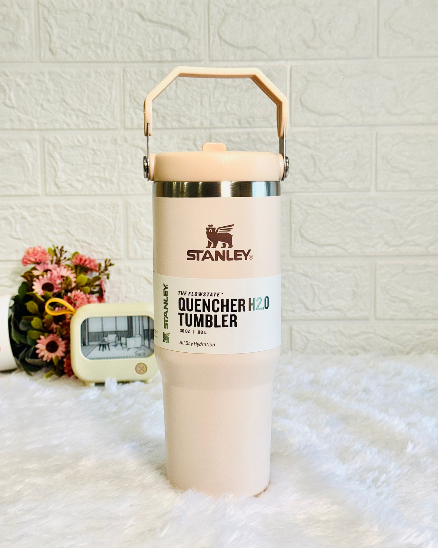 Stanley IceFlow Flip Straw Tumbler
