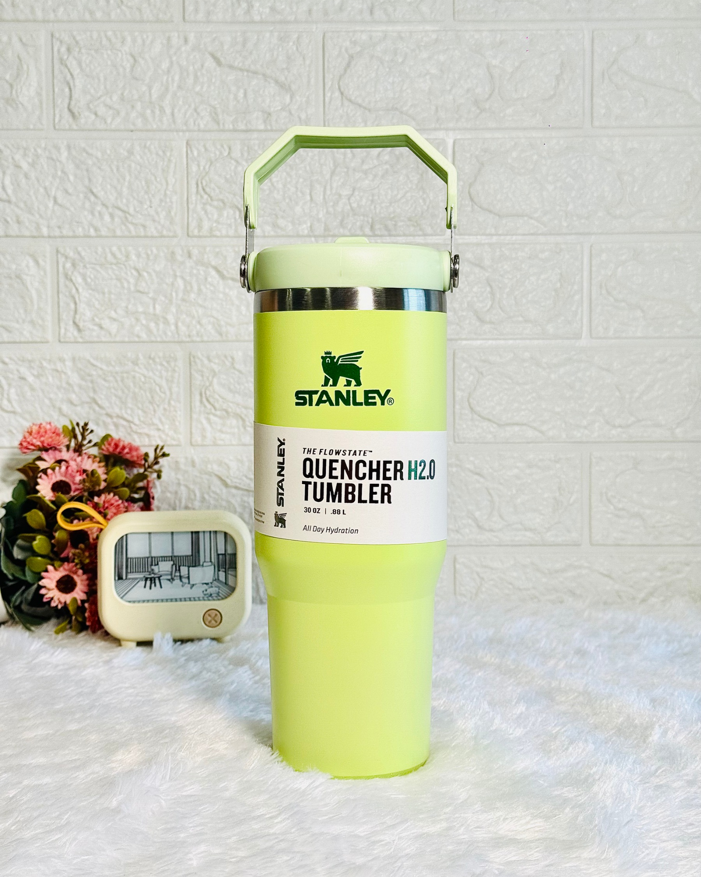 Stanley IceFlow Flip Straw Tumbler
