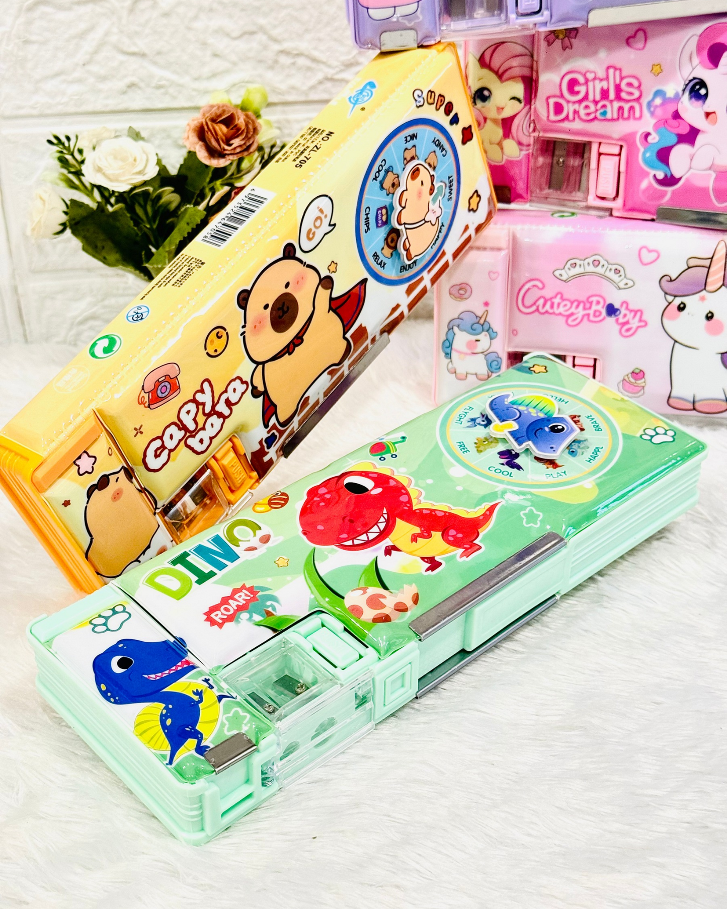 Magnetic Pencil Box With Spinner