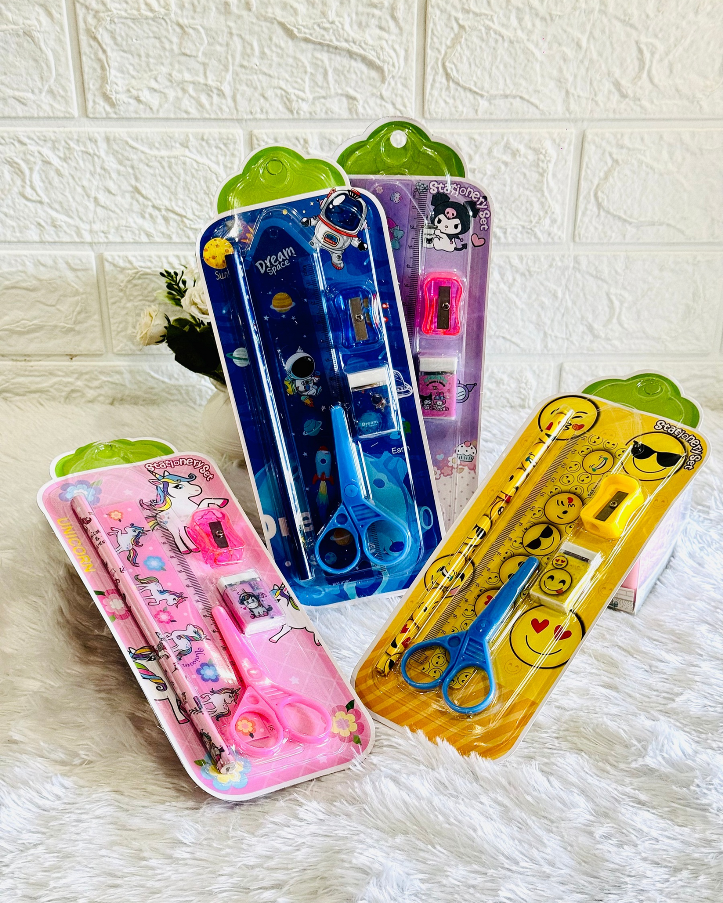 Stationery Set With Scissor