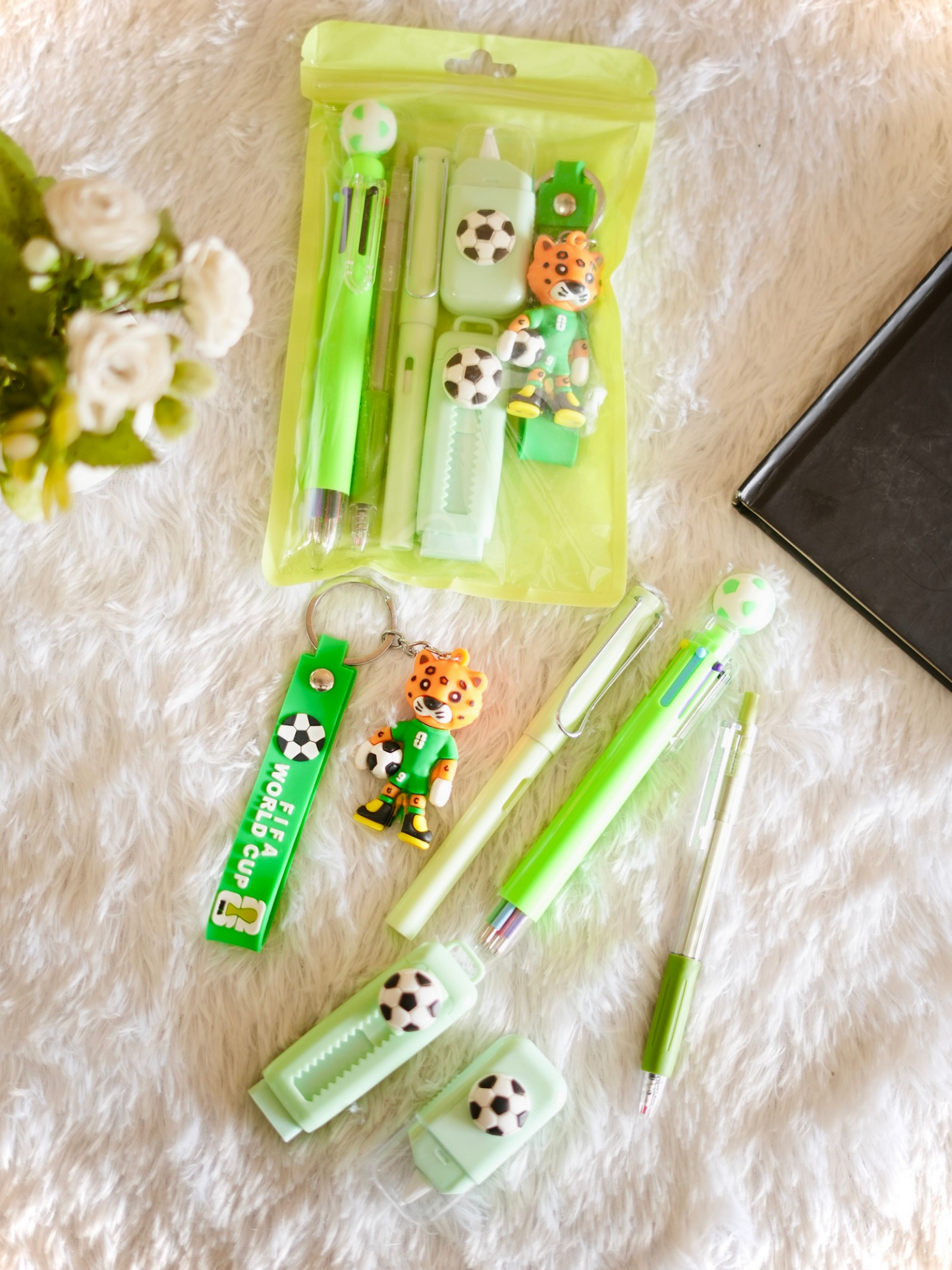 6ps Football Stationery Set