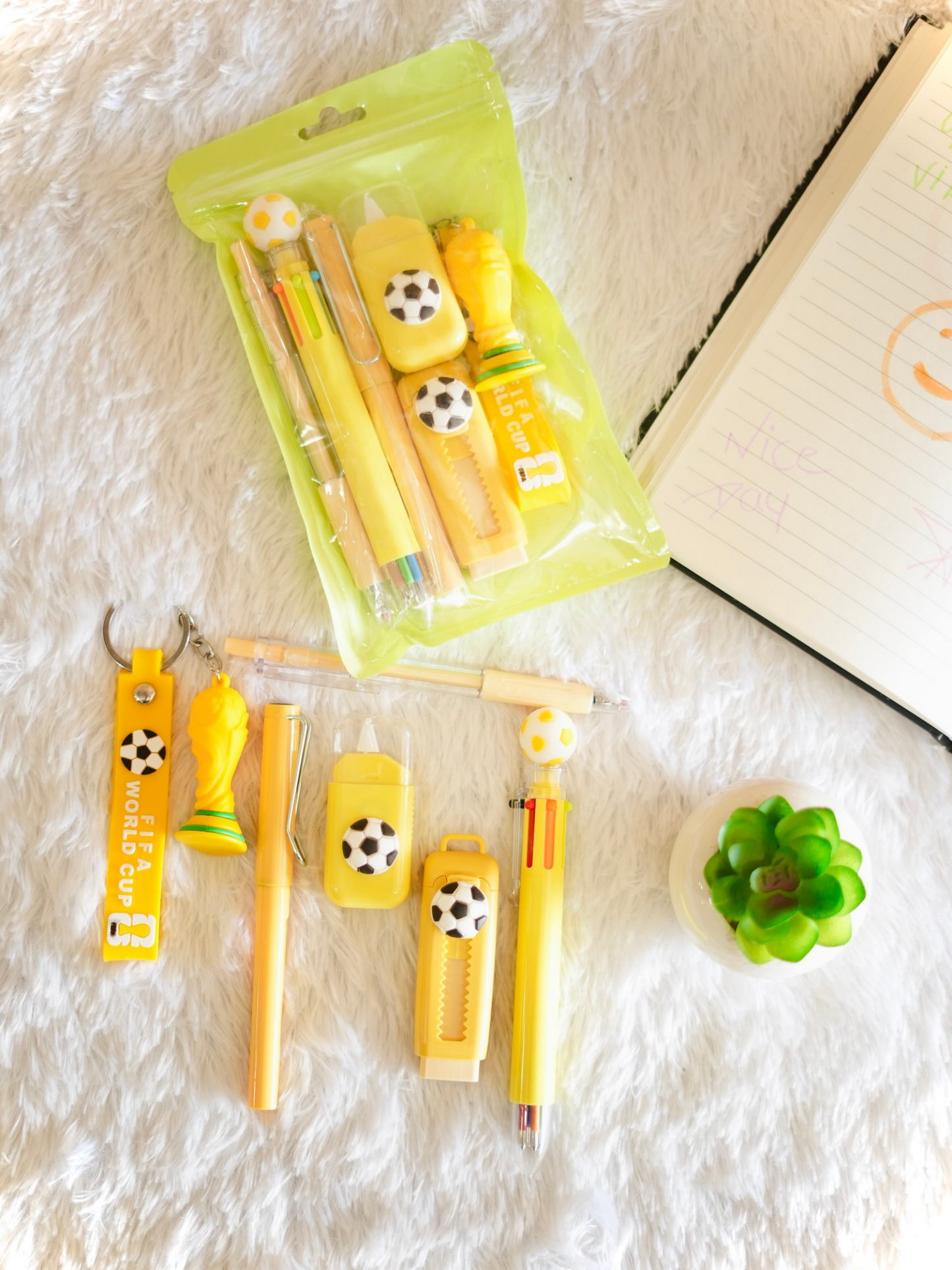 6ps Football Stationery Set