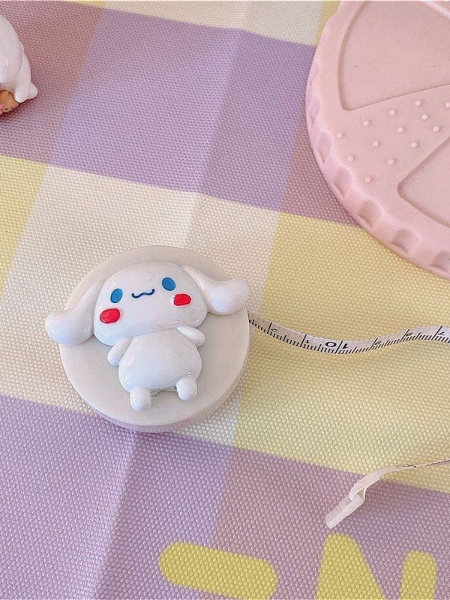 Cartoonistic Measuring Tape