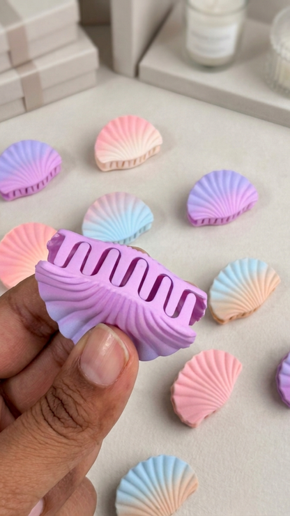 Colourful Shell Clutchers (Pack Of 4)
