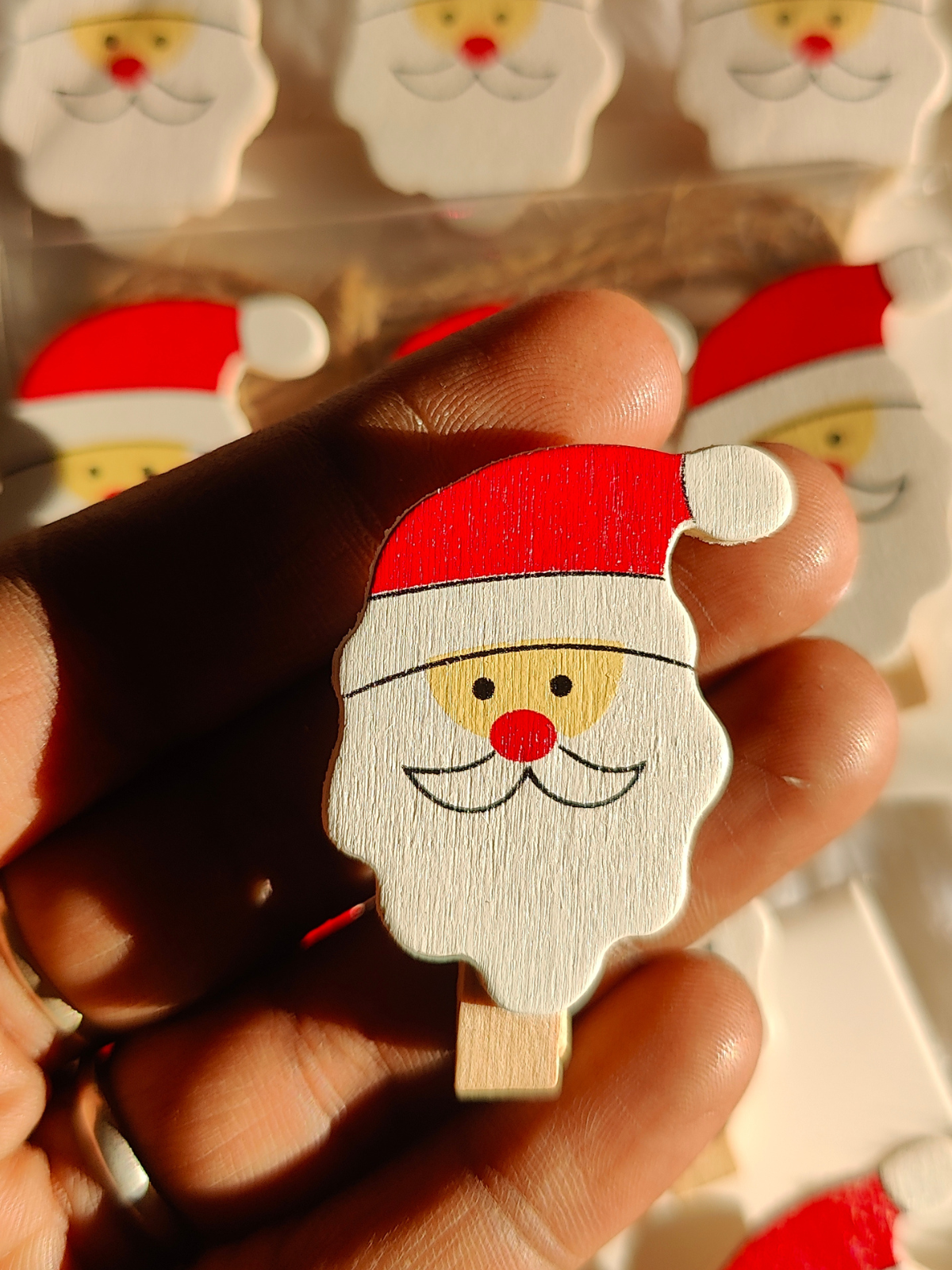 Christmas Wooden Photo Clip (Pack Of 6)